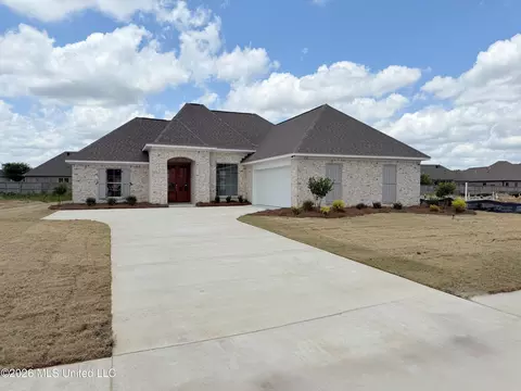Exterior - 134 Mission Park Dr, Madison, MS 39110 photo 3 of 5