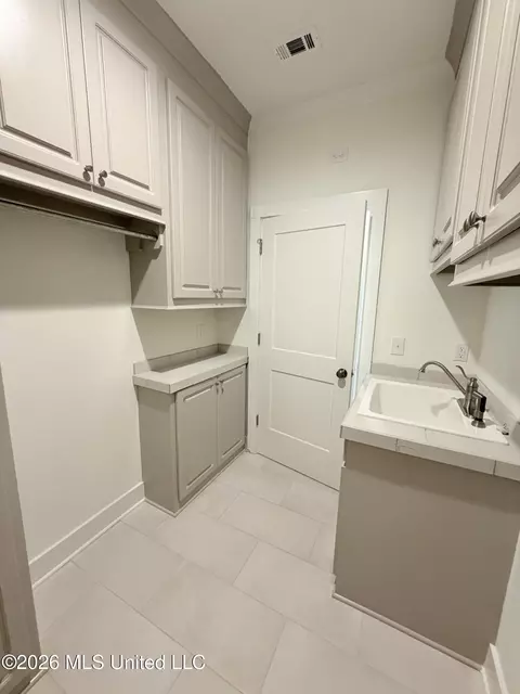 Other - 134 Mission Park Dr, Madison, MS 39110 photo 7 of 10