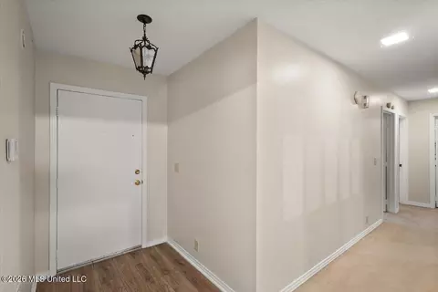 Entry Way - 55 Sunline Dr, Brandon, MS 39042 photo 1 of 2