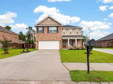 10557 Sweet Bay Dr, Gulfport, MS 39503