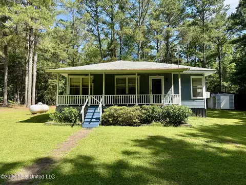 11036 Attala Road 4202, Kosciusko, MS 39090