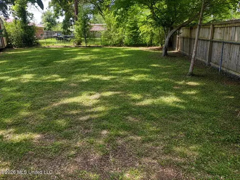Exterior - 1795 Provine Rd, Grenada, MS 38901 photo 2 of 3