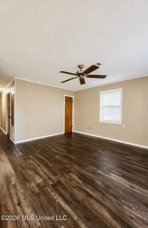 Living - 1795 Provine Rd, Grenada, MS 38901 photo 1 of 1