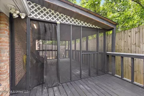 Exterior - 6 Canary Pl, Jackson, MS 39204 photo 6 of 8