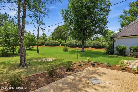 Exterior - 115 Camden Ct, Madison, MS 39110 photo 11 of 13