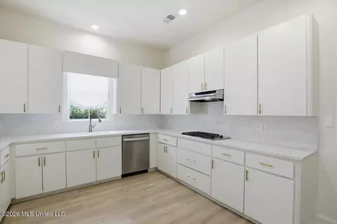 Kitchen - 115 Camden Ct, Madison, MS 39110 photo 1 of 3