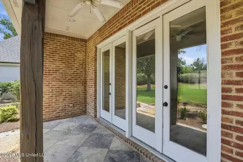 Exterior - 115 Camden Ct, Madison, MS 39110 photo 8 of 13