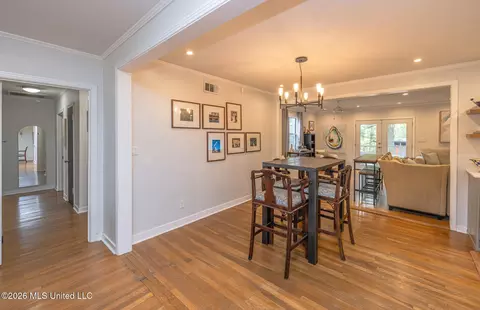 Dining - 4211 Berlin Dr, Jackson, MS 39211 photo 3 of 5