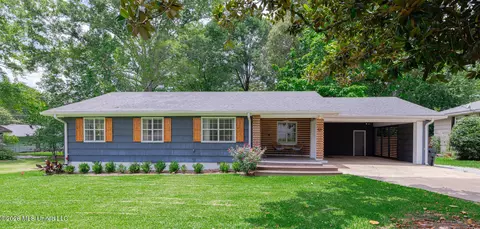 4211 Berlin Dr, Jackson, MS 39211