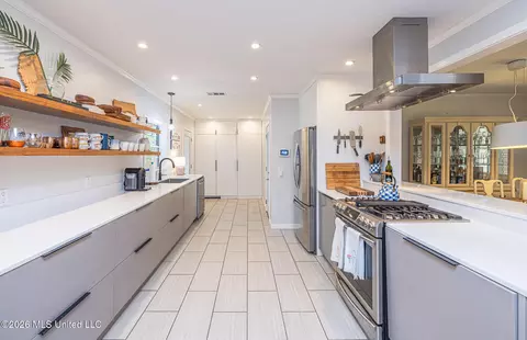 Kitchen - 4211 Berlin Dr, Jackson, MS 39211 photo 1 of 4