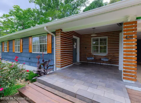 Exterior - 4211 Berlin Dr, Jackson, MS 39211 photo 1 of 9
