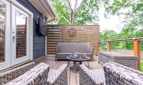 Exterior - 4211 Berlin Dr, Jackson, MS 39211 photo 7 of 9