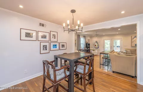 Dining - 4211 Berlin Dr, Jackson, MS 39211 photo 4 of 5