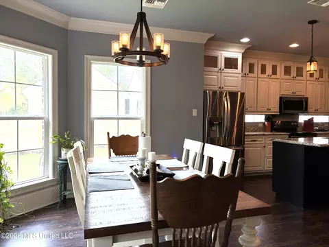 Dining - 7444 Turnberry Dr, Diamondhead, MS 39525 photo 2 of 2