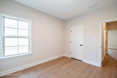 Bedroom - 7627 John Elliott Ln, Hernando, MS 38632 photo 4 of 6