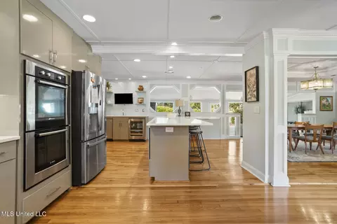 Kitchen - 4215 Athens Dr, Jackson, MS 39211 photo 7 of 9