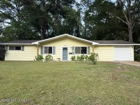 144 Glenside Dr, Jackson, MS 39211