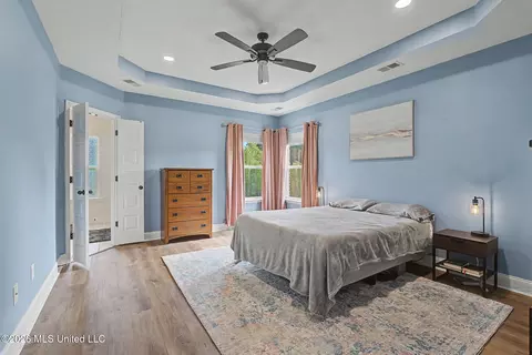 Bedroom - 4770 Bakers Trl, Nesbit, MS 38651 photo 1 of 5