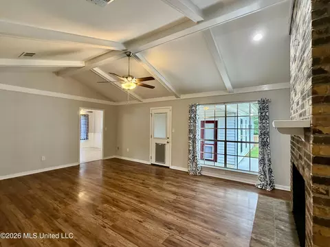 Living - 1206 Dartmoor Dr, Clinton, MS 39056 photo 6 of 7