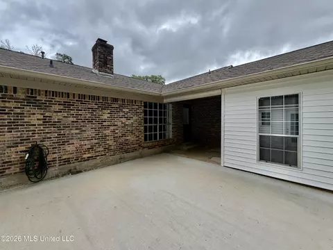 Exterior - 1206 Dartmoor Dr, Clinton, MS 39056 photo 16 of 16