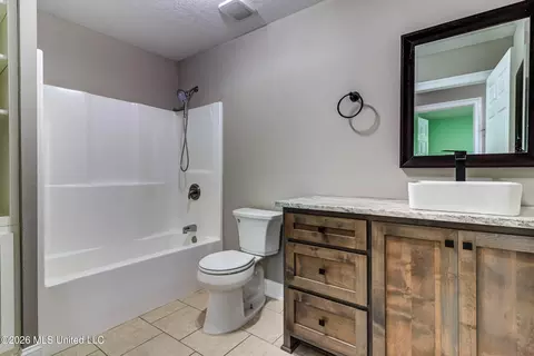 Bath - 17242 E Spring Lake Dr, Vancleave, MS 39565 photo 1 of 5