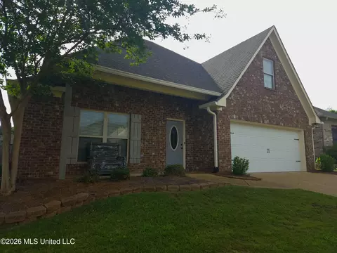 Exterior - 305 Flagstone Dr, Brandon, MS 39042 photo 3 of 8