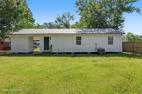 Exterior - 4301 Briggs St, Moss Point, MS 39563 photo 2 of 2