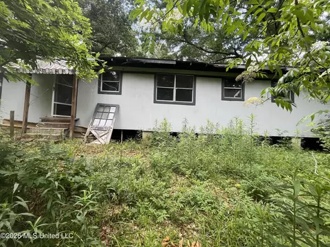 1007 Peoples St, Mccomb, MS 39648