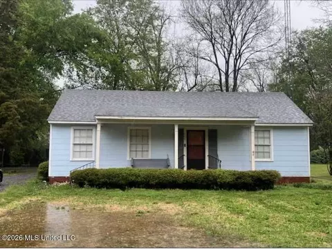 430 Wrenn Ave, Gunnison, MS 38746