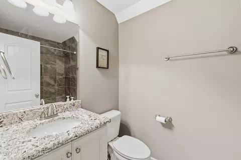 Bath - 5353 Keating Dr, Olive Branch, MS 38654 photo 3 of 3