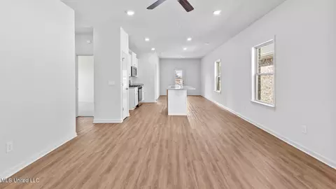Entry Way - 603 Teal Cv, Brandon, MS 39047 photo 2 of 4