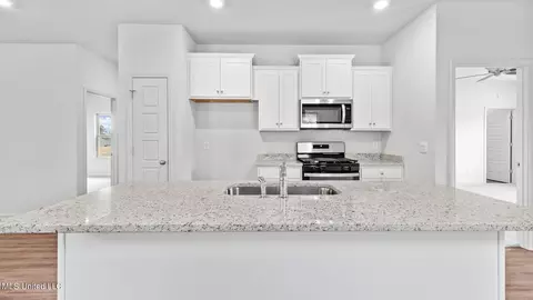 Kitchen - 603 Teal Cv, Brandon, MS 39047 photo 1 of 1