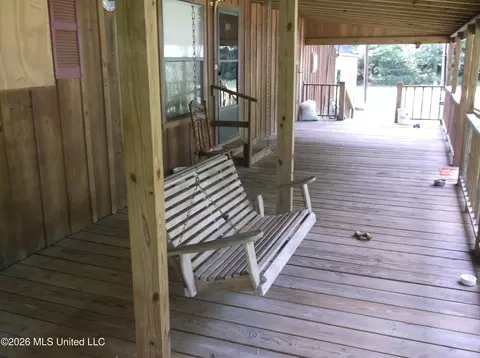 Exterior - 1090 Moak Rd, Summit, MS 39666 photo 12 of 13