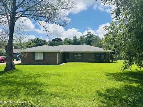 352 Terry Cir, Vidalia, LA 71373