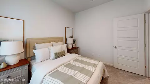 Bedroom - 609 Teal Cv, Brandon, MS 39047 photo 9 of 10