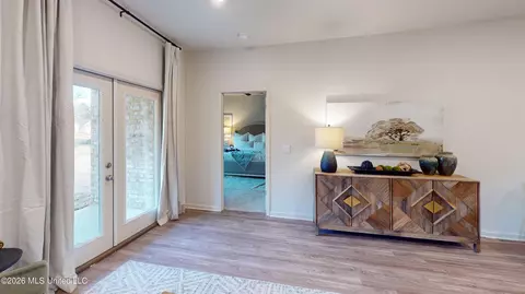 Entry Way - 609 Teal Cv, Brandon, MS 39047 photo 5 of 7