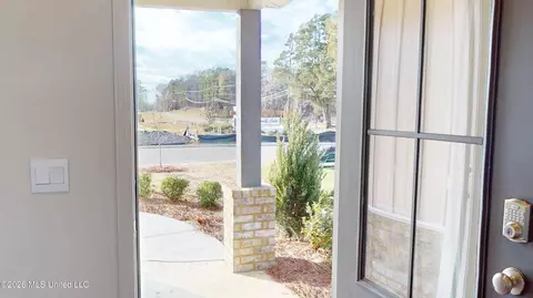 Entry Way - 609 Teal Cv, Brandon, MS 39047 photo 1 of 7