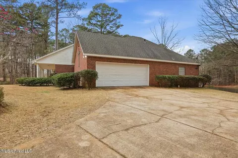Exterior - 1407 Monterey Rd, Florence, MS 39073 photo 14 of 15