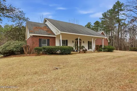 Exterior - 1407 Monterey Rd, Florence, MS 39073 photo 3 of 15