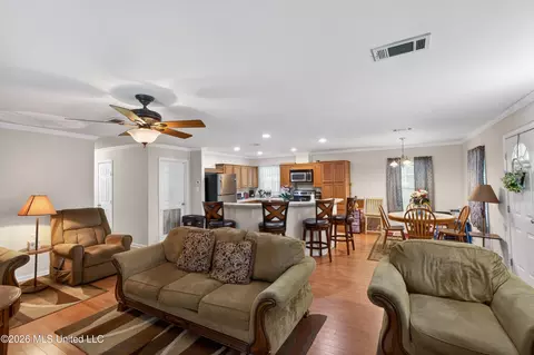Living - 435 E Second St, Pass Christian, MS 39571 photo 2 of 2