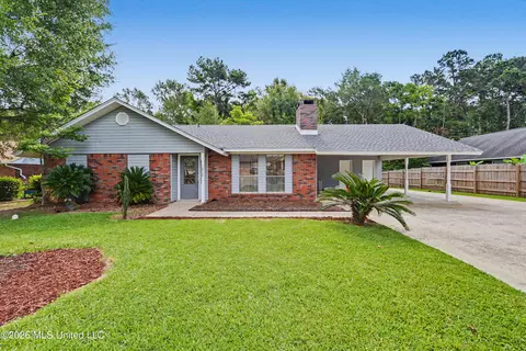 12520 Depew Rd, Gulfport, MS 39503
