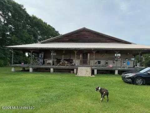 58 Pearce Dr # A, Richton, MS 39476