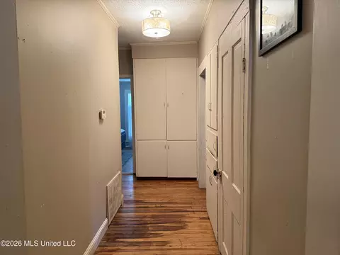 Entry Way - 131 N Fourth St, Wiggins, MS 39577 photo 1 of 1