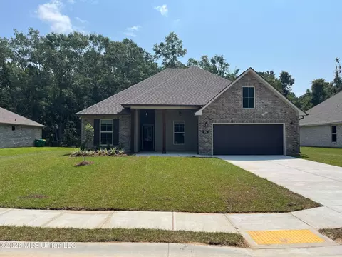 5712 Fiddlers Pt, Ocean Springs, MS 39564