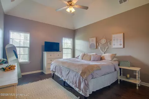 Bedroom - 7270 Lauren Ln, Olive Branch, MS 38654 photo 1 of 3