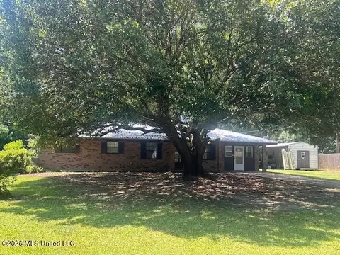 12202 Tiffany Ln, Biloxi, MS 39532