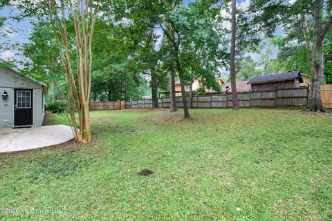 Exterior - 320 Helmsley Dr, Brandon, MS 39047 photo 3 of 3