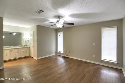 Other - 320 Helmsley Dr, Brandon, MS 39047 photo 3 of 17
