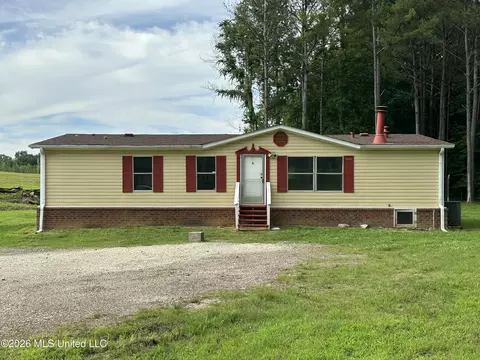 552 Bennett Cir, Byhalia, MS 38611