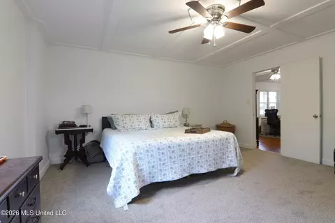 Bedroom - 5871 S Highway 305, Hernando, MS 38632 photo 2 of 5